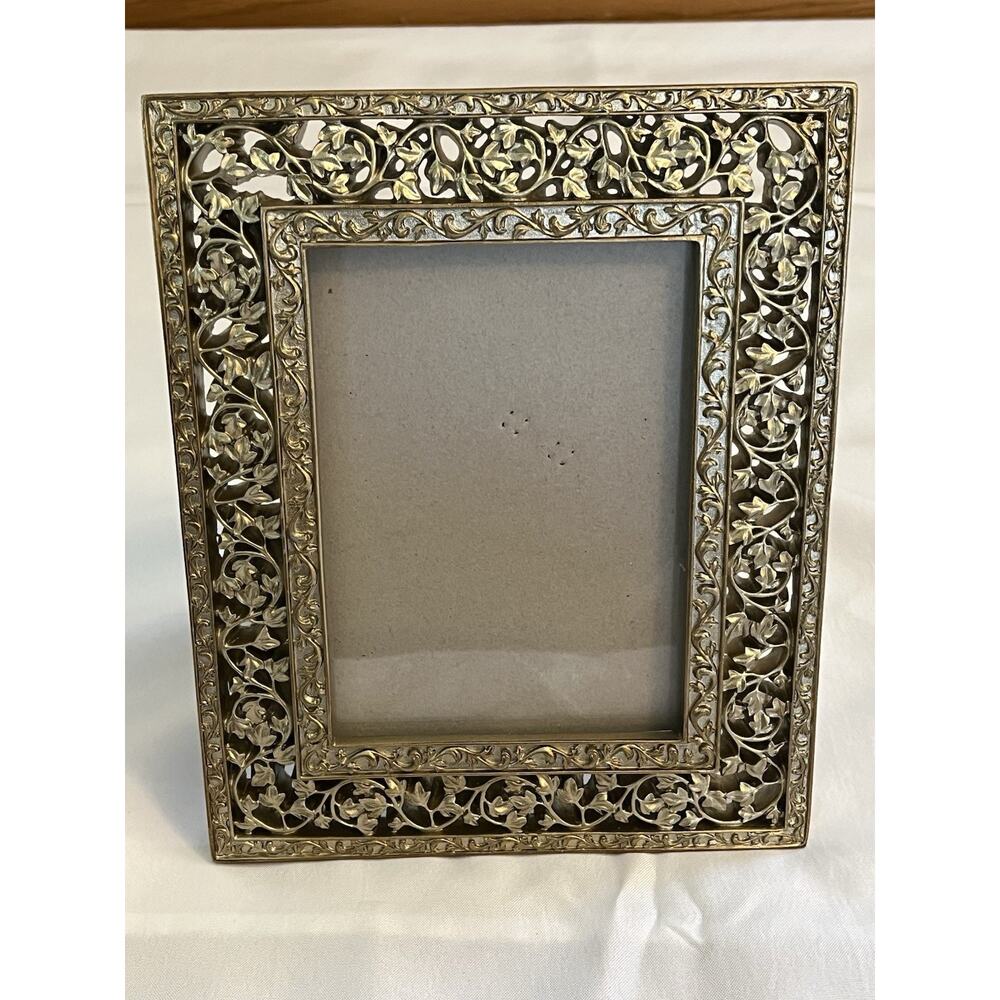 Vintage Gold Ornate Antique Picture Frame with Floral Design